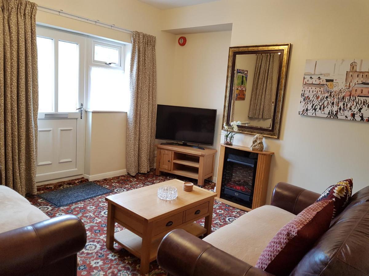 Saltburn Holidays 4 Park View Loftus ภายนอก รูปภาพ